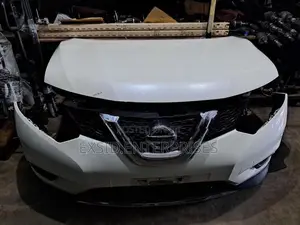 Nissan X trail front bumper (HT32)