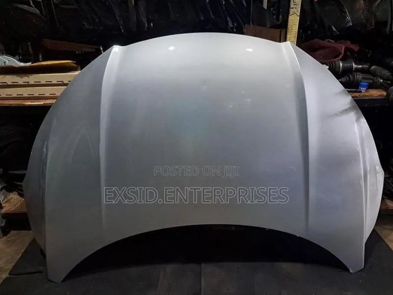 Nissan X trail bonnet (HT32)