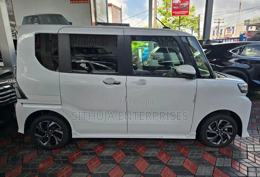 Daihatsu Tanto G highest Grade 2024