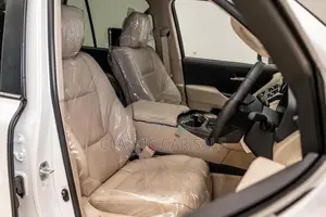 Toyota Land Cruiser ZX 2025