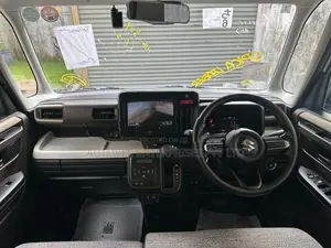 Suzuki Spacia X Grade 2024