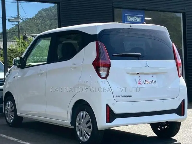 Mitsubishi eK Wagon M 2026