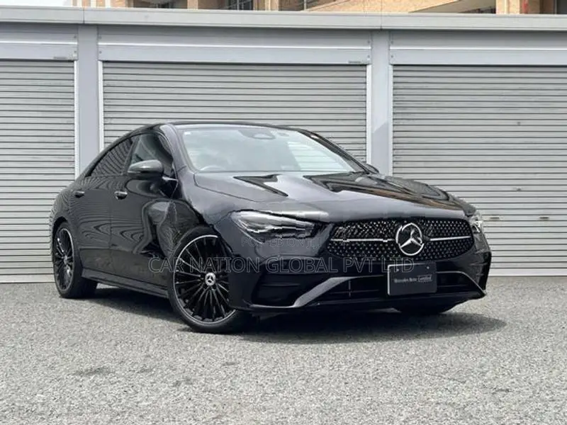 Mercedes Benz CLA 180 AMG Line Black Editi 2025