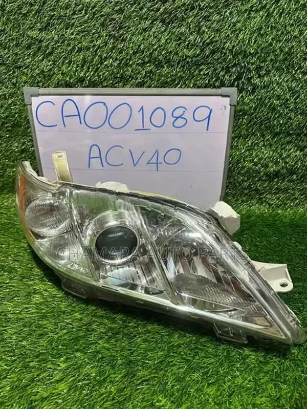 Toyota Camry (ACV-40/2008) Head Light