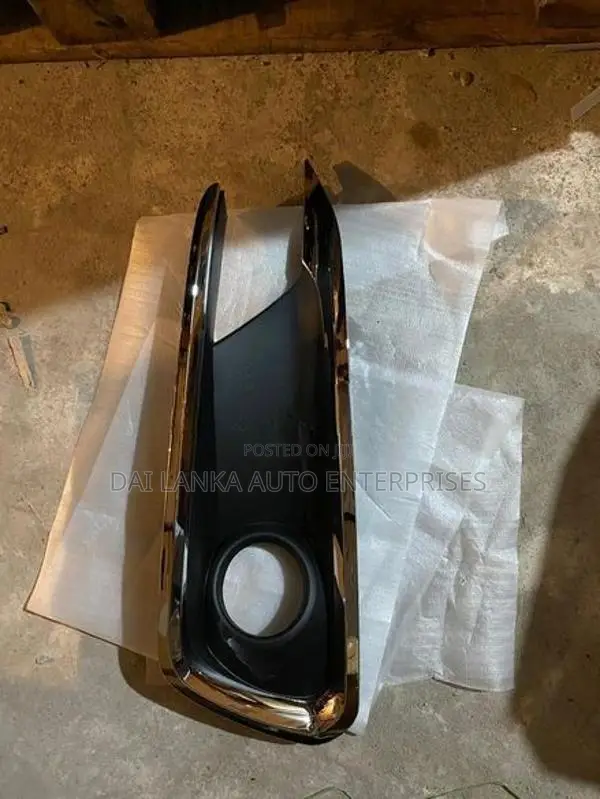 Toyota Premio 260 2018 Fog Light cowling