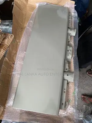 Isuzu Elf NKR Box Model Bonnet panel