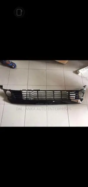 Toyota Prius 30 Lower Grille