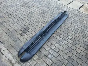 Toyota Hilux Genuine Right Side step only