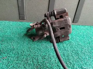 Nissan Cefiro A33 Rear Brake Caliper