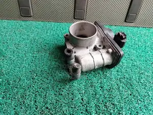 Nissan Note E11 Throttle Body