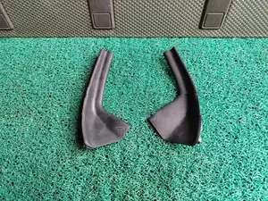 Nissan Tiida Front Wiper Side Trim Cover