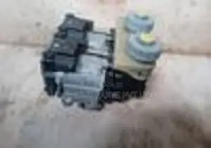 Honda Vezel RU3 Dual Clutch Pump