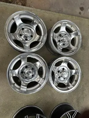 14” Alloy Wheels