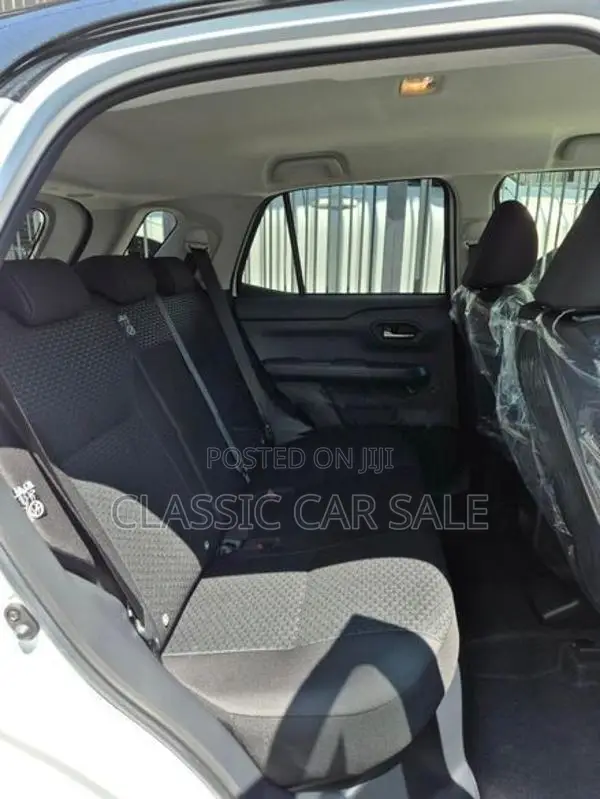 Toyota Raize Z Hybrid 2025