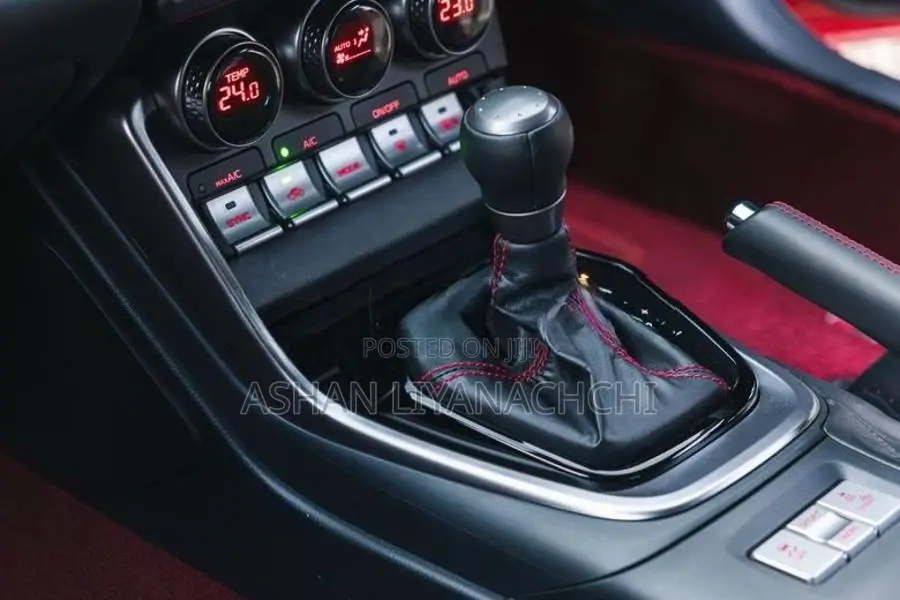 Toyota GT86 2025