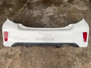 Toyota Vitz KSP130 RS Rear Buffer