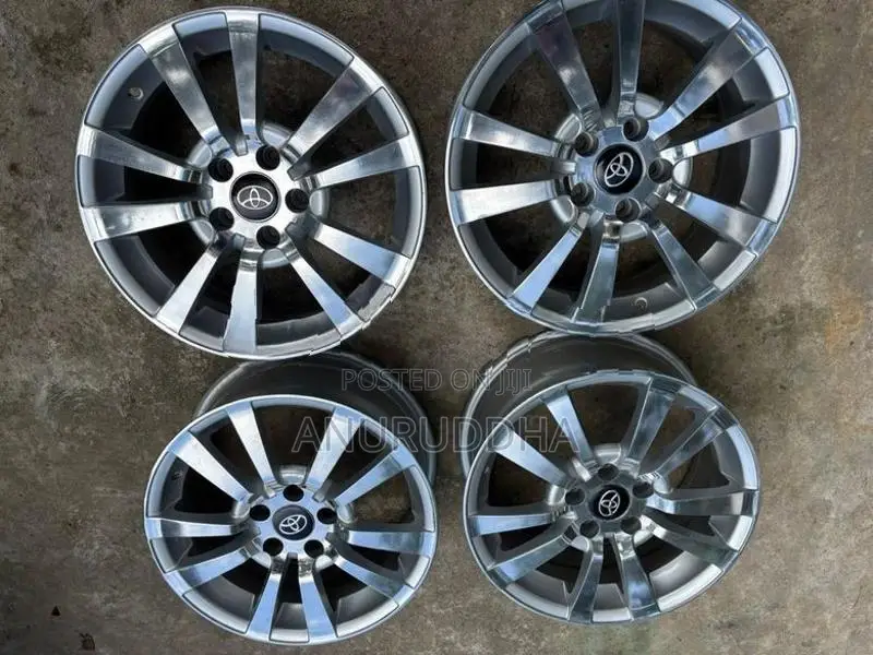 15” Alloy Wheels