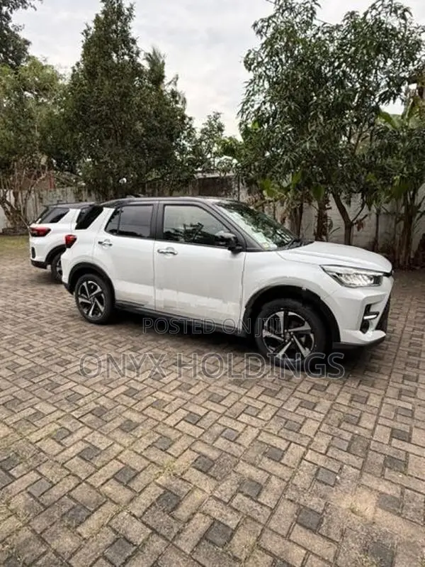 Toyota Raize Z Hybrid 2026