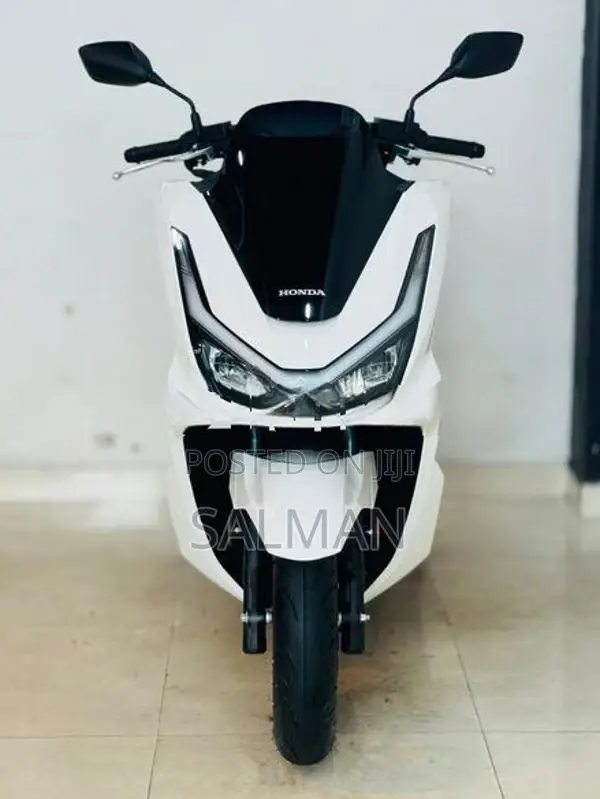 Honda PCX160 2025