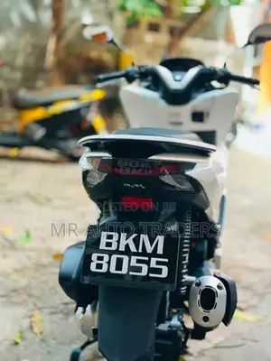 Honda PCX160 2024