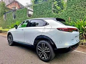 Honda Vezel Z PLAY / NO MOONROOF 2026