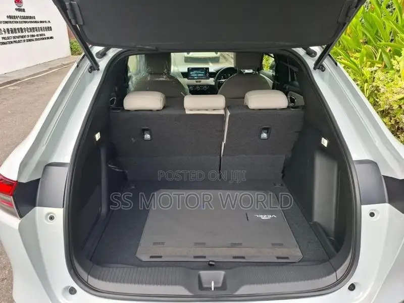 Honda Vezel Z PLAY / NO MOONROOF 2026