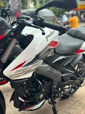 Bajaj CT100 2026