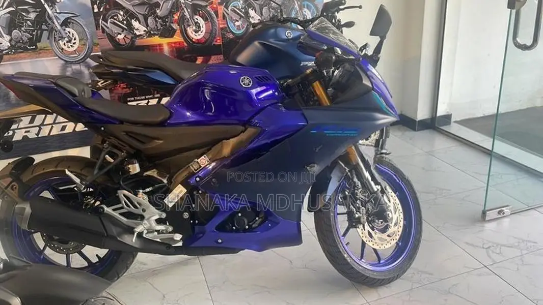 Yamaha R15 R 15 v - 4 2026