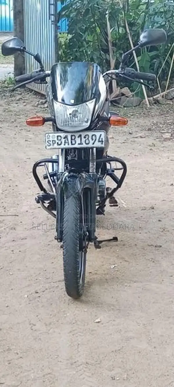 Bajaj Platina 100 2013