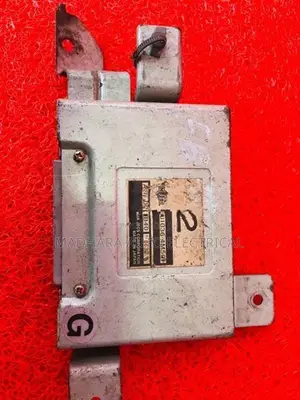 Nissan FB 15 Gear Control