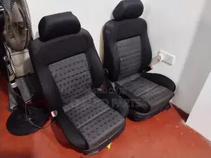 Volkswagen Passat B5 Front Seat Pair