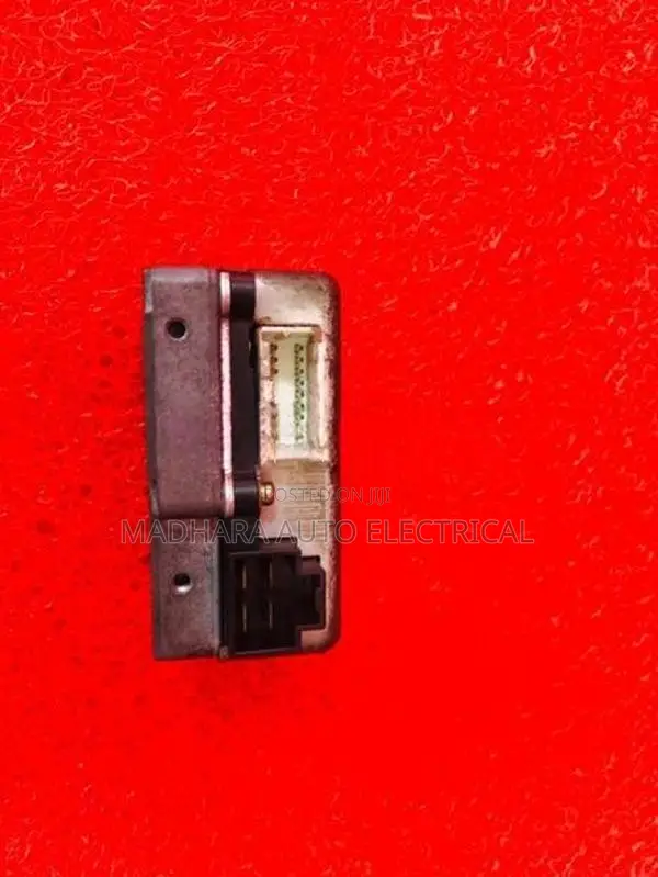 Nissan March Power Steering Control