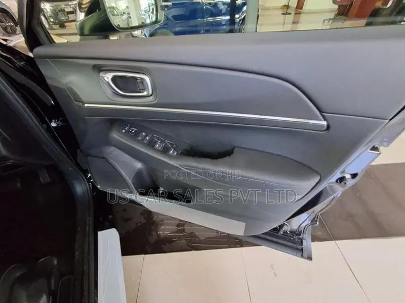 Honda Vezel Z Grade 2025