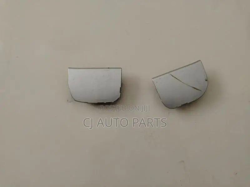 Toyota Prius 30 Front Bumper Tow Hook Cover Logo