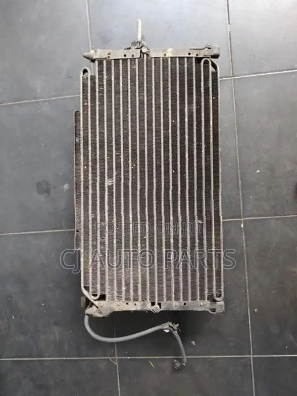 Toyota Mark 2 Cressida x80 Ac Condencer