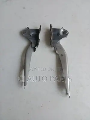 Toyota prius 20 bonnet hinged