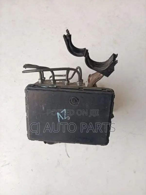 Toyota platz abs unit