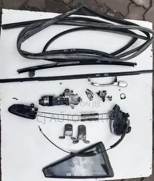 Nissan wingroad y12 Door parts