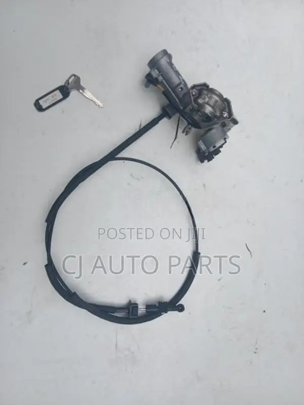 Nissan Sunny FB15 AD Wagon Wingroad March K11 Key Barrel