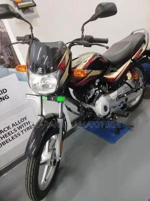 Bajaj Platina 100 2026