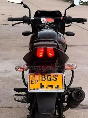 Bajaj Pulsar 150 2018