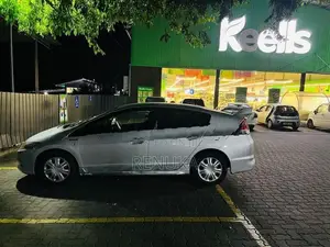 Honda Insight ZE2 2010