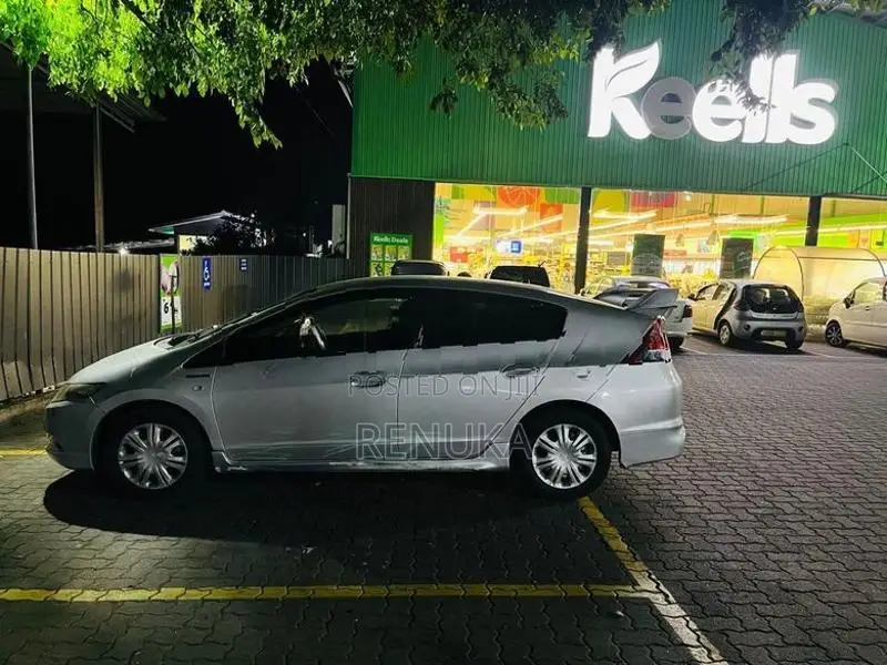 Honda Insight ZE2 2010