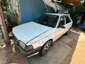 Mazda Familia 1987