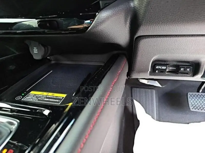 Honda Vezel RS Premium 2025