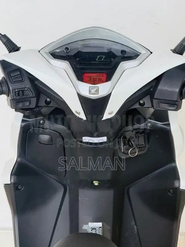 Honda Grazia 125 DX 2018
