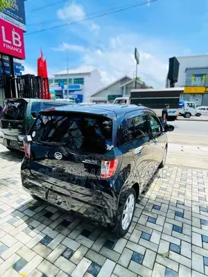 Daihatsu Mira 2024