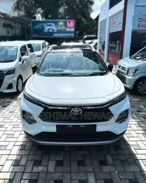 Toyota Taisor V - Black Top 2026