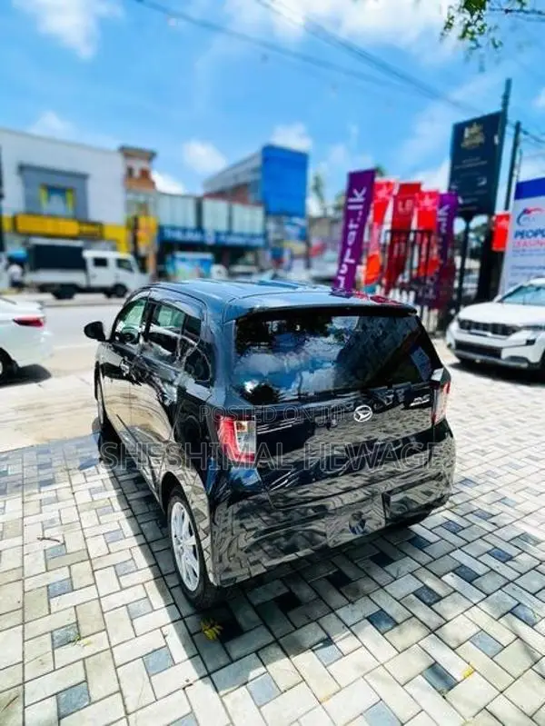 Daihatsu Mira 2024