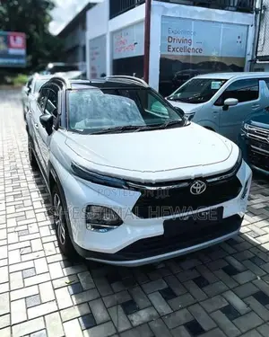 Toyota Taisor V - Black Top 2026